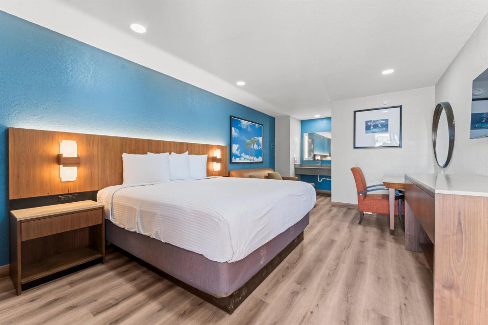 Room image 1