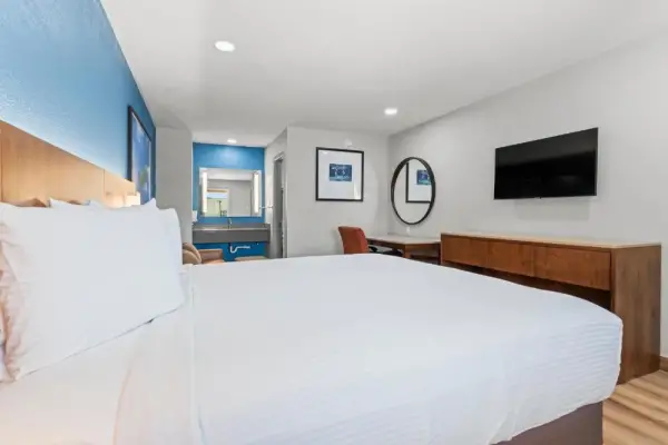 Countryside Inn Sealy 4